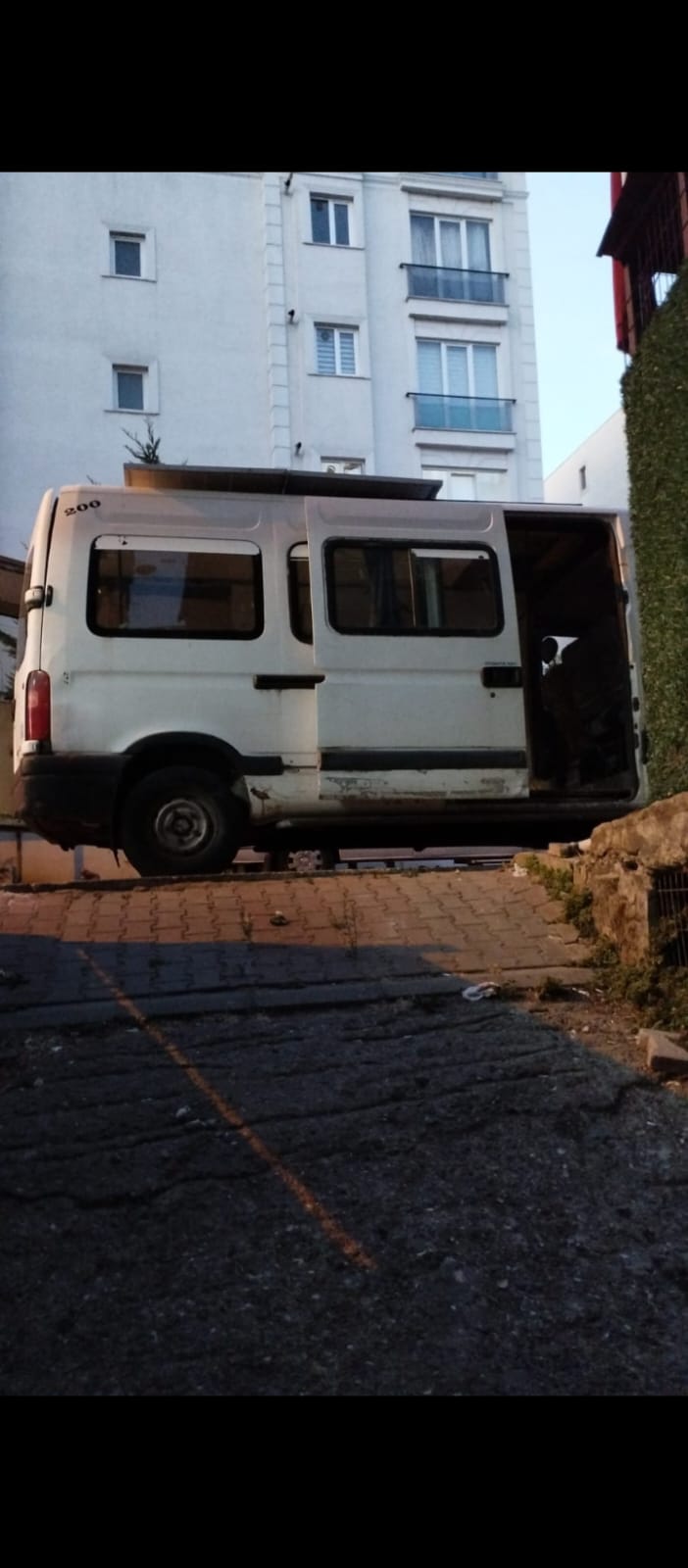 gezen-karavan (123) gezen-karavan (123)