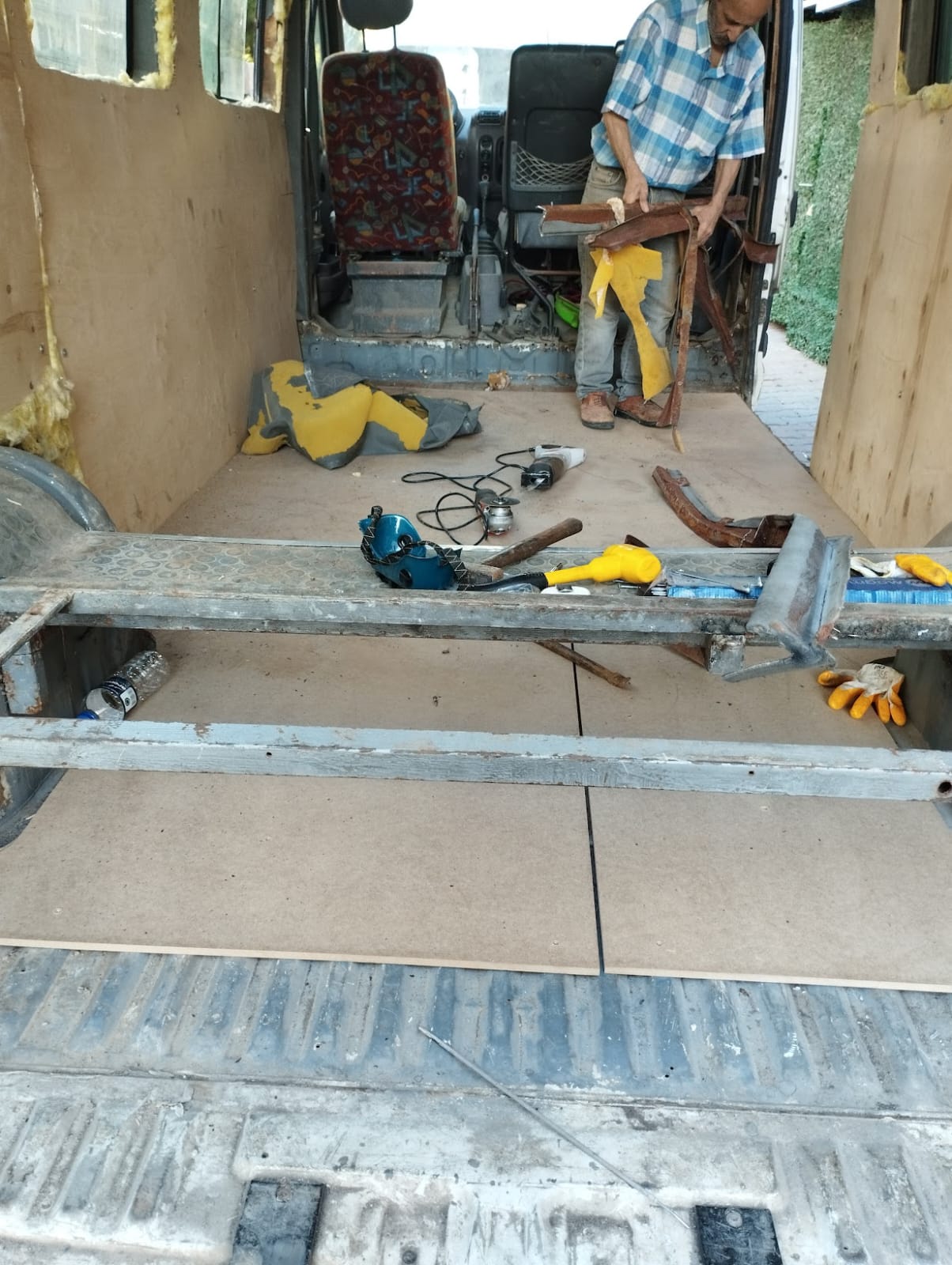 gezen-karavan (147) gezen-karavan (147)