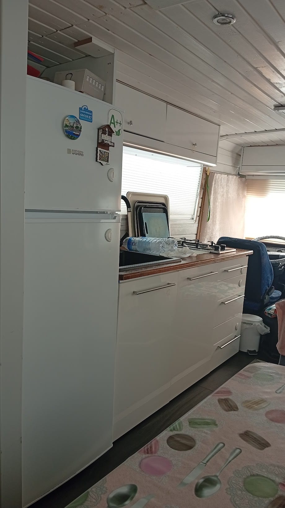 gezen-karavan (73) gezen-karavan (73)