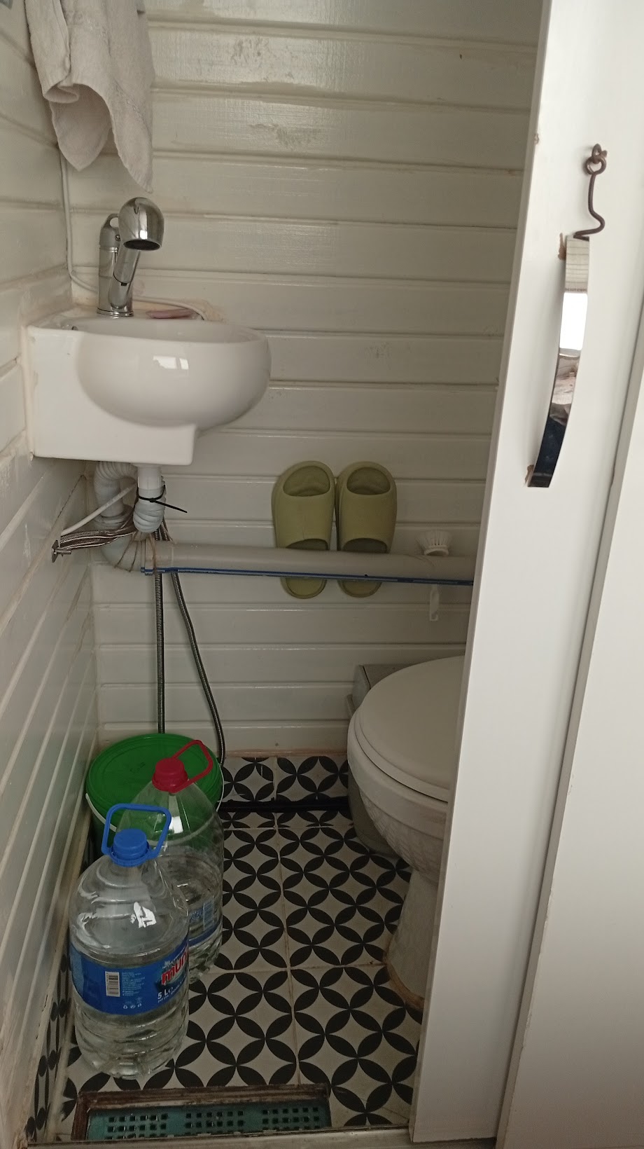 gezen-karavan (77) gezen-karavan (77)